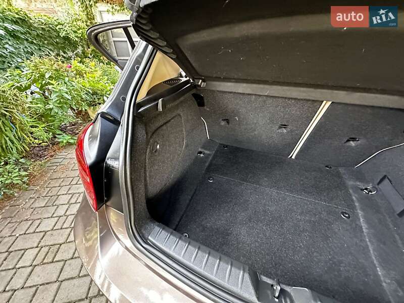 Хетчбек BMW 1 Series 2014 в Львові