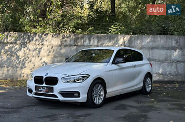 Хетчбек BMW 1 Series 2017 в Києві