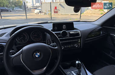 Хэтчбек BMW 1 Series 2017 в 