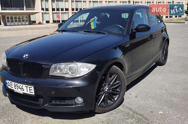 Хетчбек BMW 1 Series 2009 в Кам'янському
