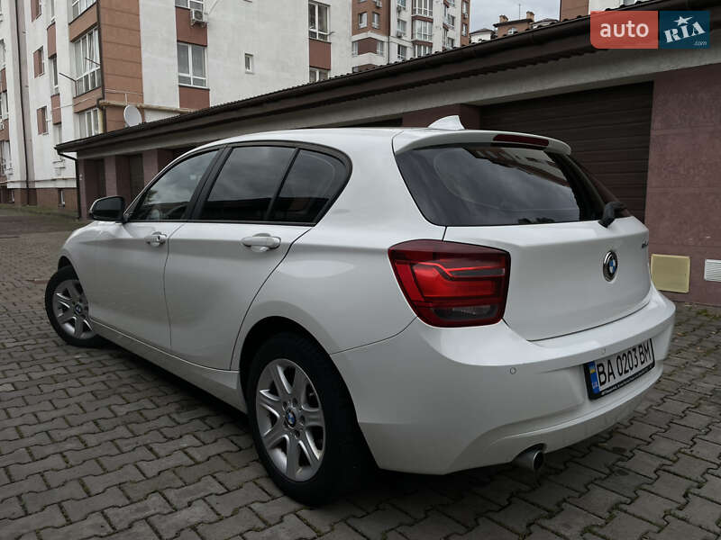 Хетчбек BMW 1 Series 2014 в Івано-Франківську