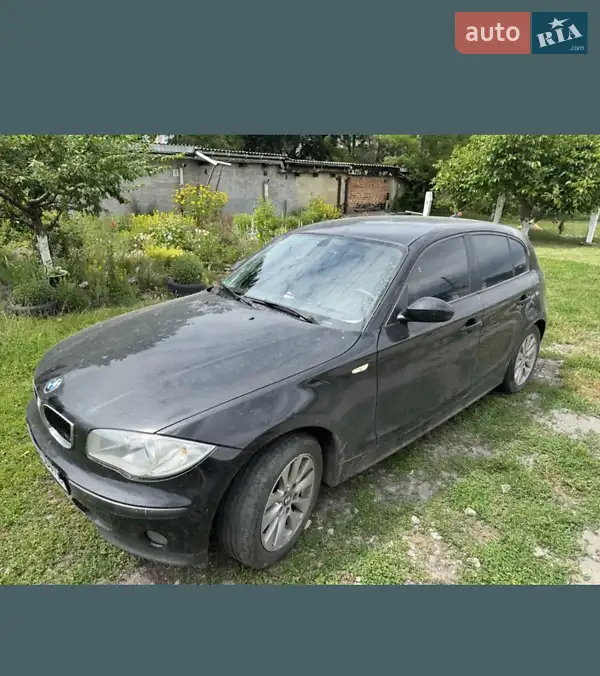 BMW 1 Series 2005
