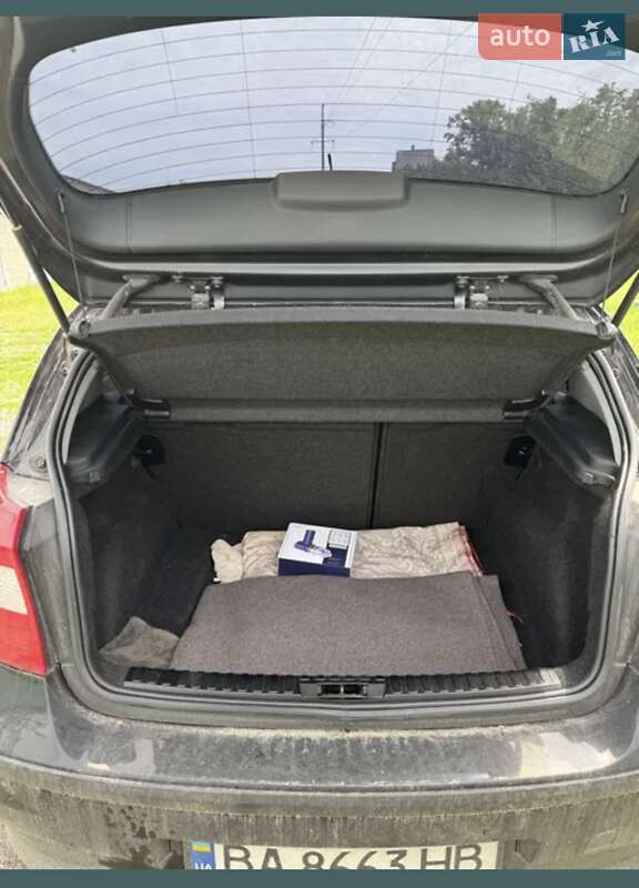 Хетчбек BMW 1 Series 2005 в Знам'янці