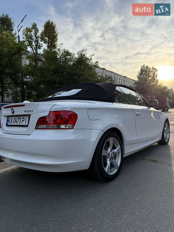 Кабриолет BMW 1 Series 2013 в Киеве фото 13 Кабриолет BMW 1 Series 2013 в Киеве