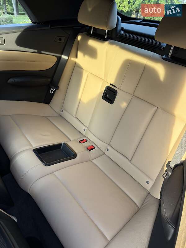 Кабриолет BMW 1 Series 2013 в Киеве фото 27 Кабриолет BMW 1 Series 2013 в Киеве