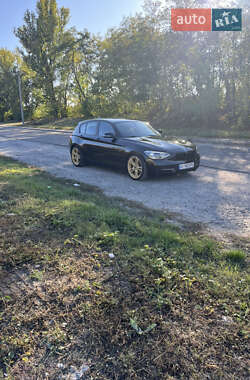 Хетчбек BMW 1 Series 2013 в  фото 20 Хетчбек BMW 1 Series 2013 в
