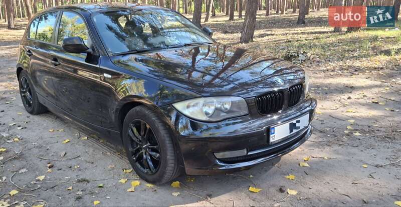 Хэтчбек BMW 1 Series 2010 в Сумах фото 6 Хэтчбек BMW 1 Series 2010 в Сумах