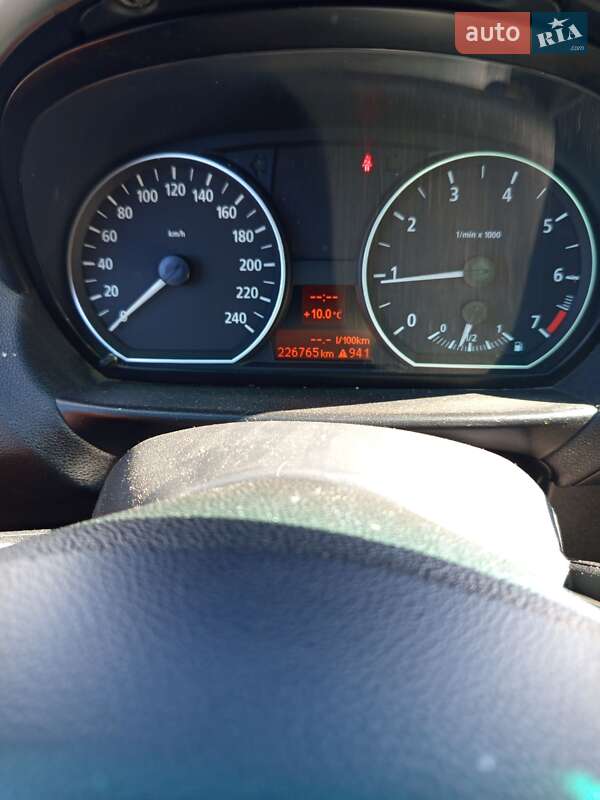 Хетчбек BMW 1 Series 2006 в Жмеринці