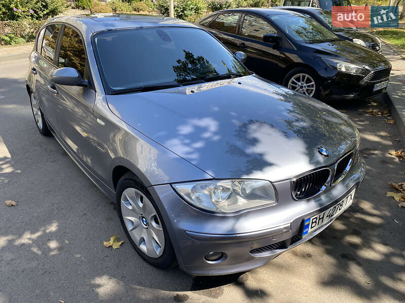 Хэтчбек BMW 1 Series 2006 в Одессе