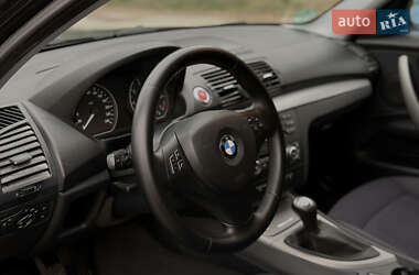 Хэтчбек BMW 1 Series 2008 в 