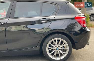 Хэтчбек BMW 1 Series 2012 в 