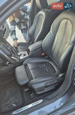 Хэтчбек BMW 1 Series 2020 в 