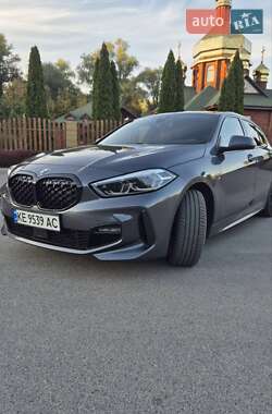 Хэтчбек BMW 1 Series 2020 в 