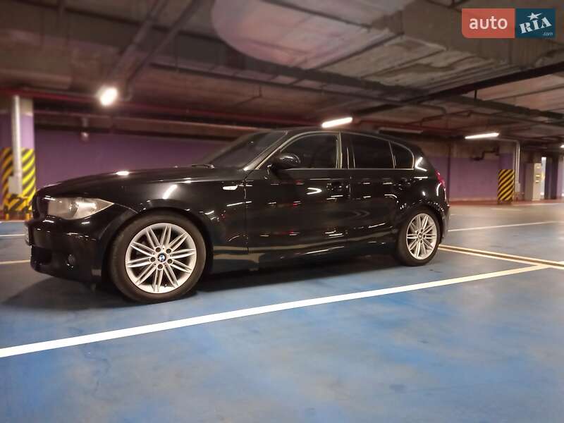 Хэтчбек BMW 1 Series 2006 в Луцке фото 4 Хэтчбек BMW 1 Series 2006 в Луцке