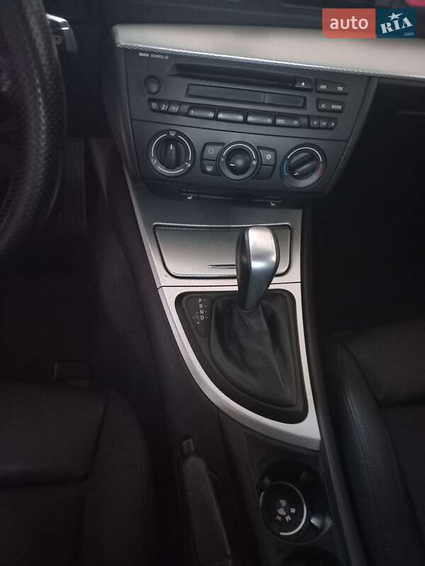 Хэтчбек BMW 1 Series 2006 в Луцке фото 16 Хэтчбек BMW 1 Series 2006 в Луцке