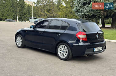 Хэтчбек BMW 1 Series 2006 в 