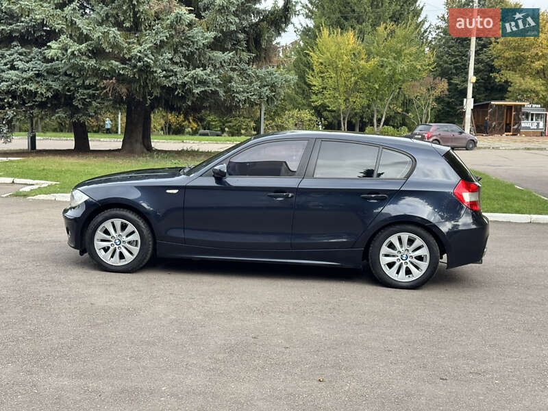 Хетчбек BMW 1 Series 2006 в Рівному фото 5 Хетчбек BMW 1 Series 2006 в Рівному