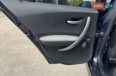 Хэтчбек BMW 1 Series 2006 в 