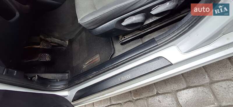 Хэтчбек BMW 1 Series 2006 в Львове