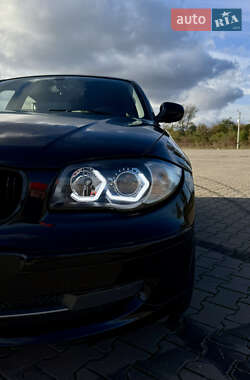 Хэтчбек BMW 1 Series 2010 в Черновцах