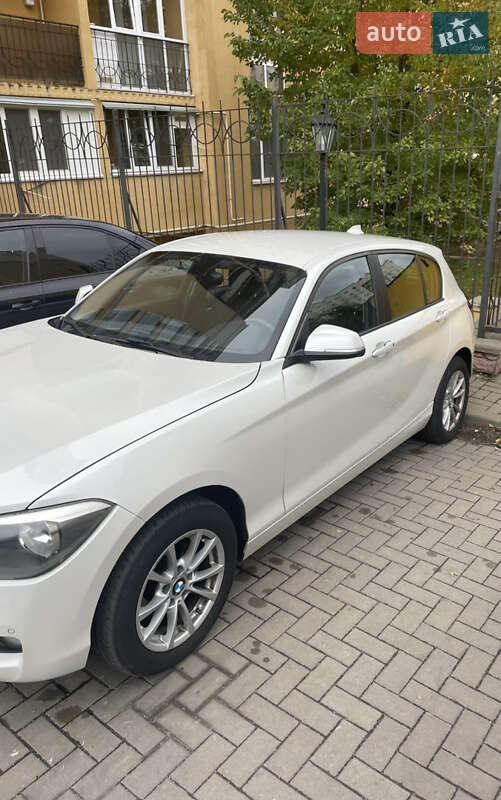 Хэтчбек BMW 1 Series 2013 в Киеве