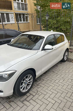 Хэтчбек BMW 1 Series 2013 в 