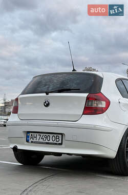 Хэтчбек BMW 1 Series 2006 в  фото 17 Хэтчбек BMW 1 Series 2006 в