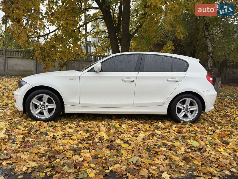 Хетчбек BMW 1 Series 2010 в Золотоноші фото 4 Хетчбек BMW 1 Series 2010 в Золотоноші