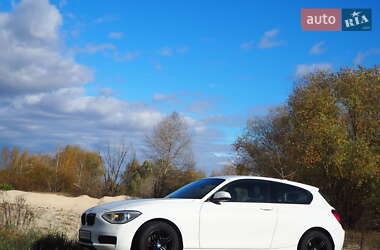 Хэтчбек BMW 1 Series 2013 в 