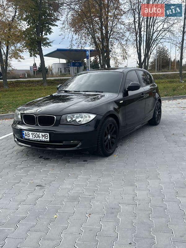 Хэтчбек BMW 1 Series 2010 в Тульчине фото 2 Хэтчбек BMW 1 Series 2010 в Тульчине