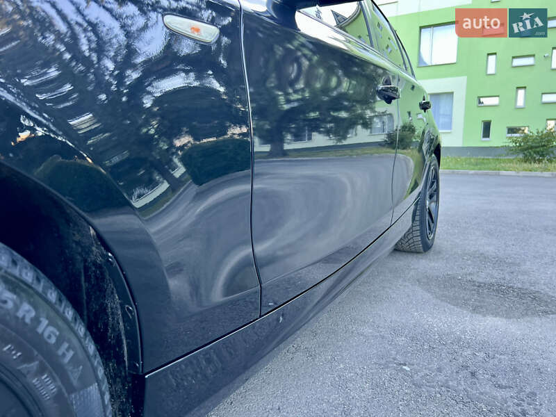 Хэтчбек BMW 1 Series 2010 в Тульчине фото 17 Хэтчбек BMW 1 Series 2010 в Тульчине