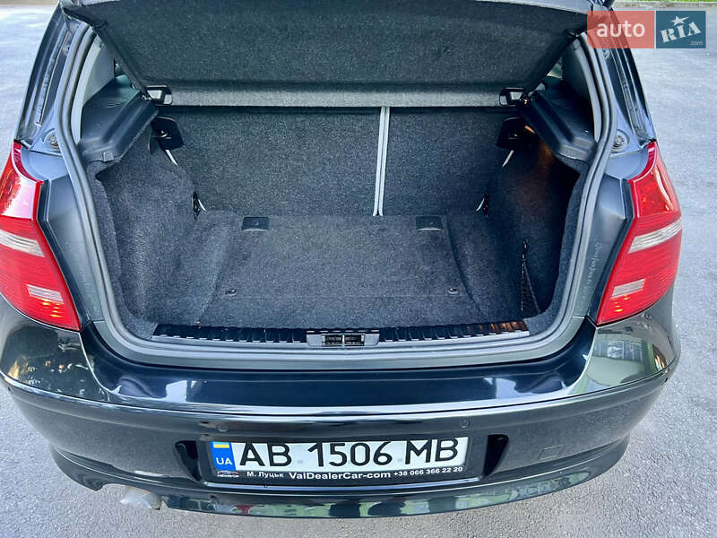 Хэтчбек BMW 1 Series 2010 в Тульчине фото 35 Хэтчбек BMW 1 Series 2010 в Тульчине