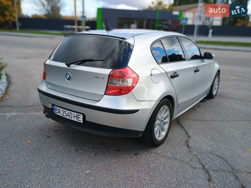 Хэтчбек BMW 1 Series 2005 в Кропивницком