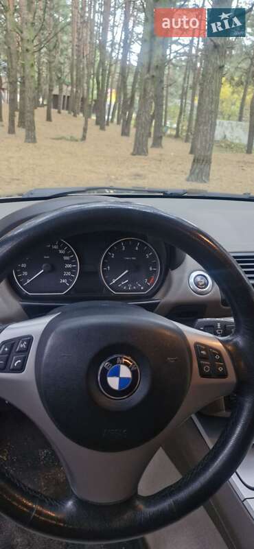 Хэтчбек BMW 1 Series 2005 в Вараше фото 8 Хэтчбек BMW 1 Series 2005 в Вараше