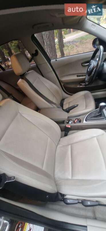 Хэтчбек BMW 1 Series 2005 в Вараше фото 12 Хэтчбек BMW 1 Series 2005 в Вараше