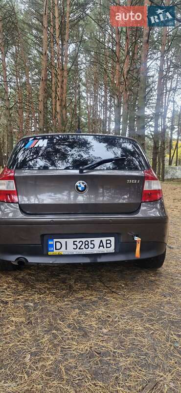 Хэтчбек BMW 1 Series 2005 в Вараше фото 18 Хэтчбек BMW 1 Series 2005 в Вараше