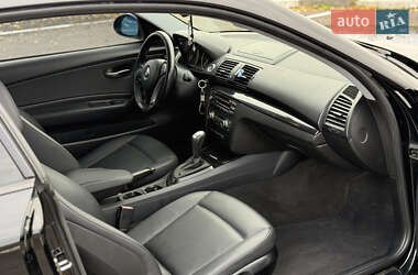 Купе BMW 1 Series 2008 в 