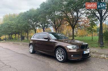 Хэтчбек BMW 1 Series 2010 в Киеве Хэтчбек BMW 1 Series 2010 в Киеве