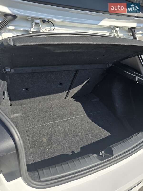 Хэтчбек BMW 1 Series 2017 в Киеве фото 13 Хэтчбек BMW 1 Series 2017 в Киеве