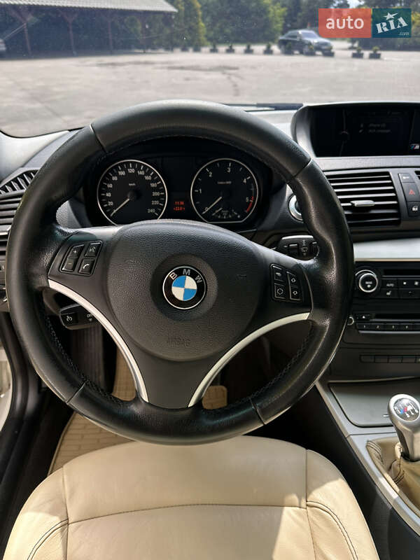 Купе BMW 1 Series 2012 в Мостиске фото 8 Купе BMW 1 Series 2012 в Мостиске