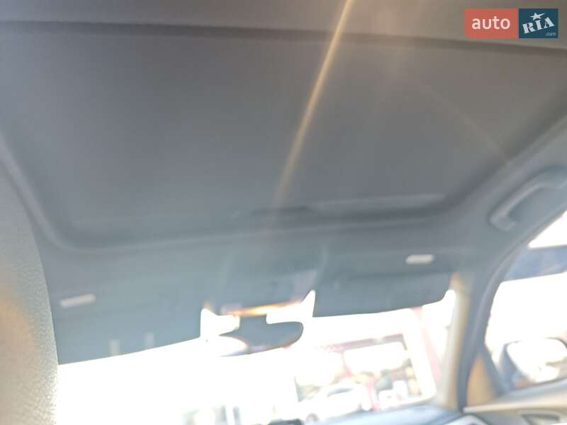 Хэтчбек BMW 1 Series 2014 в Вышгороде