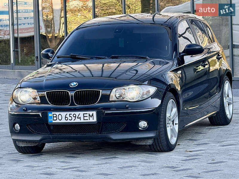 Хэтчбек BMW 1 Series 2005 в Ровно