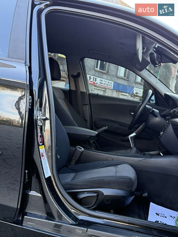 Хэтчбек BMW 1 Series 2005 в Ровно