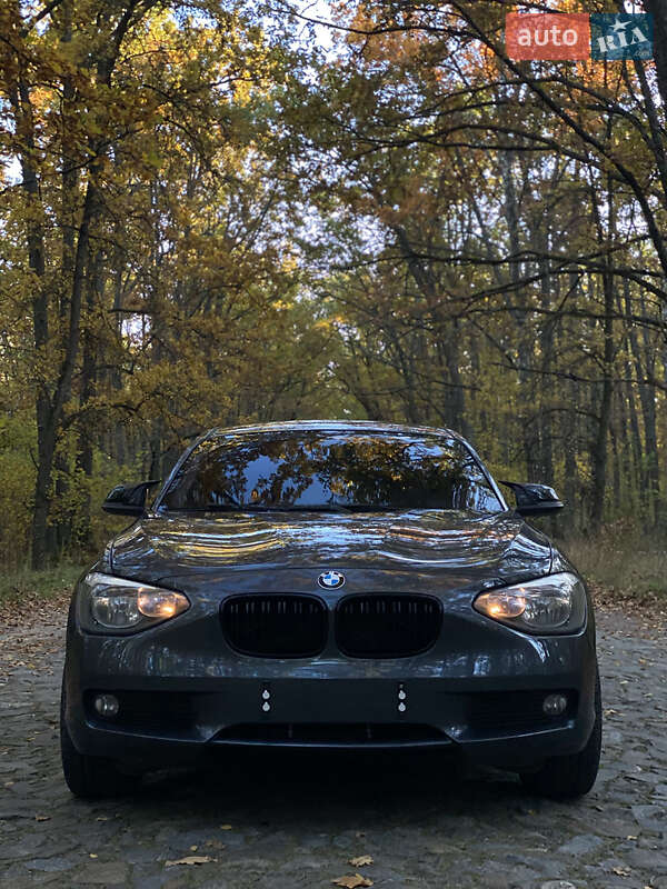 Хэтчбек BMW 1 Series 2014 в Житомире фото 3 Хэтчбек BMW 1 Series 2014 в Житомире