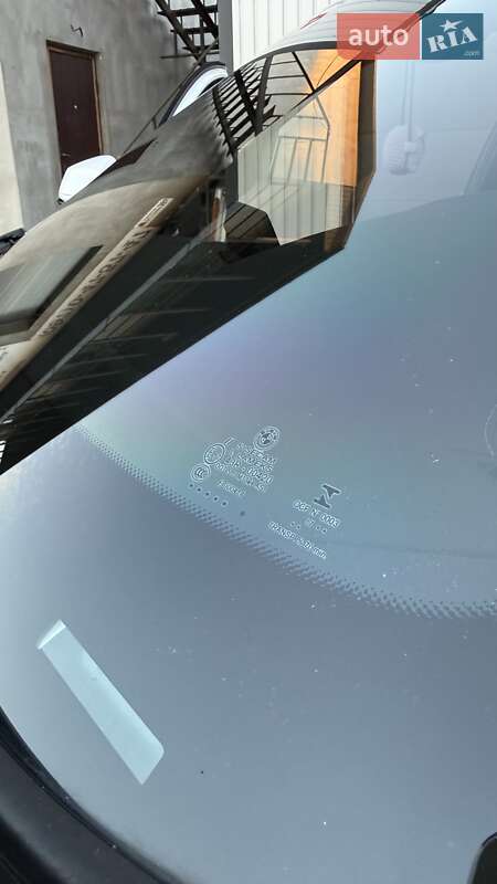 Хэтчбек BMW 1 Series 2017 в Тернополе фото 42 Хэтчбек BMW 1 Series 2017 в Тернополе