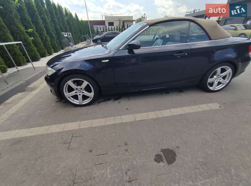 Кабриолет BMW 1 Series 2008 в Надворной
