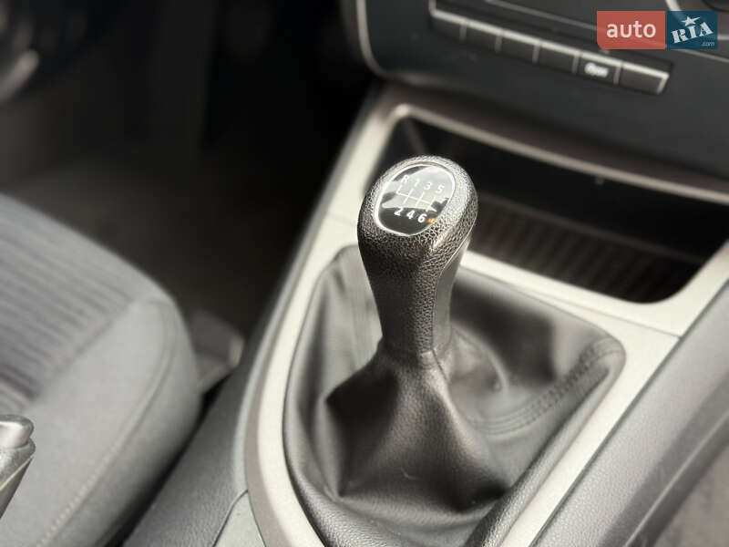 Купе BMW 1 Series 2011 в Днепре