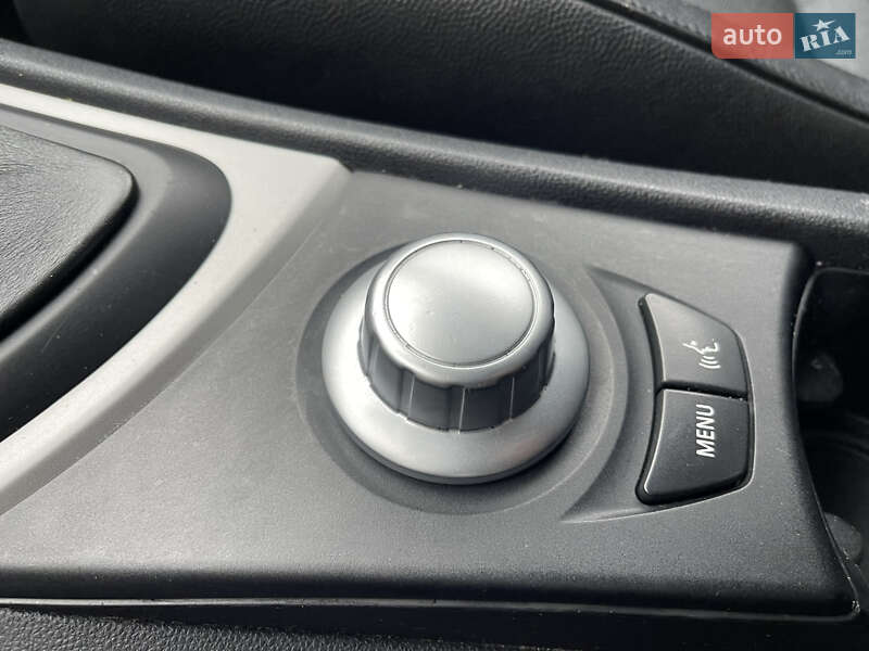 Хэтчбек BMW 1 Series 2006 в Киеве