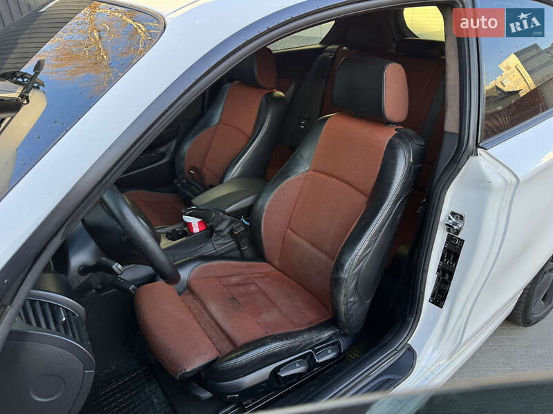 Хэтчбек BMW 1 Series 2008 в Киеве