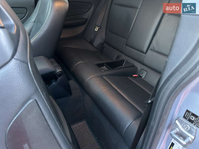 Купе BMW 1 Series 2009 в Киеве